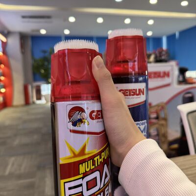 Bom preço. Espuma profissional para limpeza de carpetes de automóveis | Fabricante de removedor de odores para animais de estimação on-line