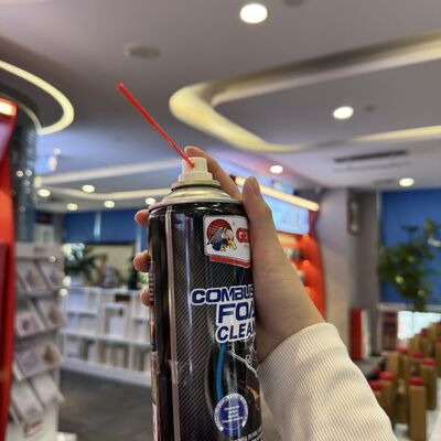 Un buon prezzo. Getsun Motore di auto Carbon Remover Combustion Foam Cleaner Spray in linea